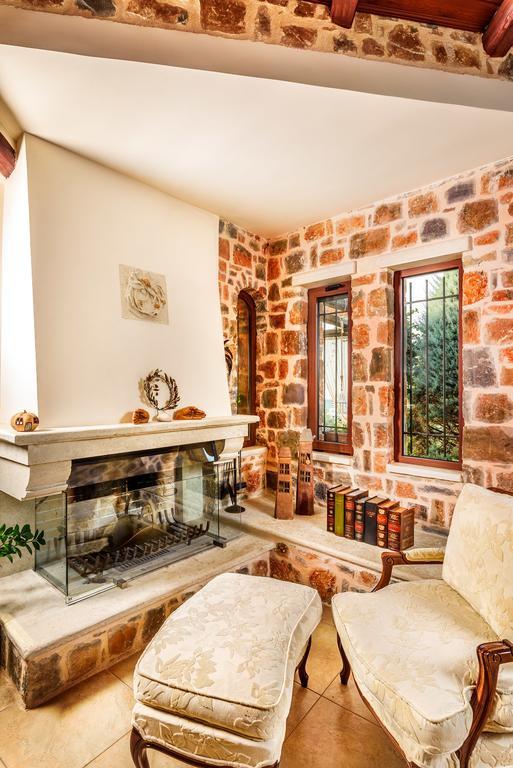 Golden Crest Villa Hersonissos  Bagian luar foto